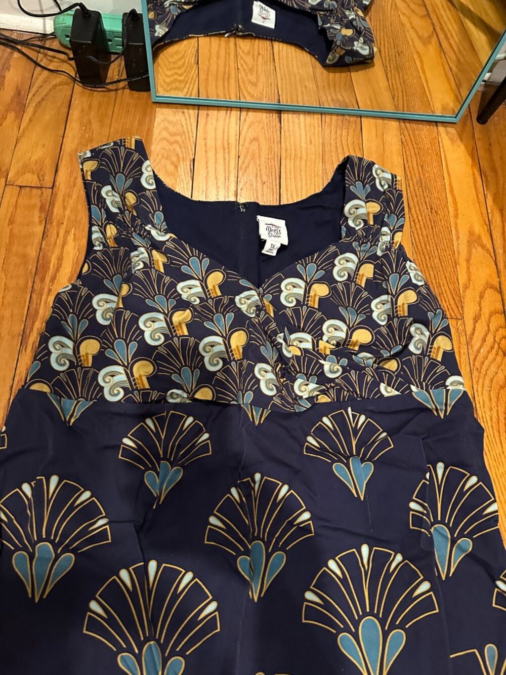 Disney Dress Shop Dress Wonder of Fantasia Art Deco Sheath 1X Plus - Picture 9 of 16